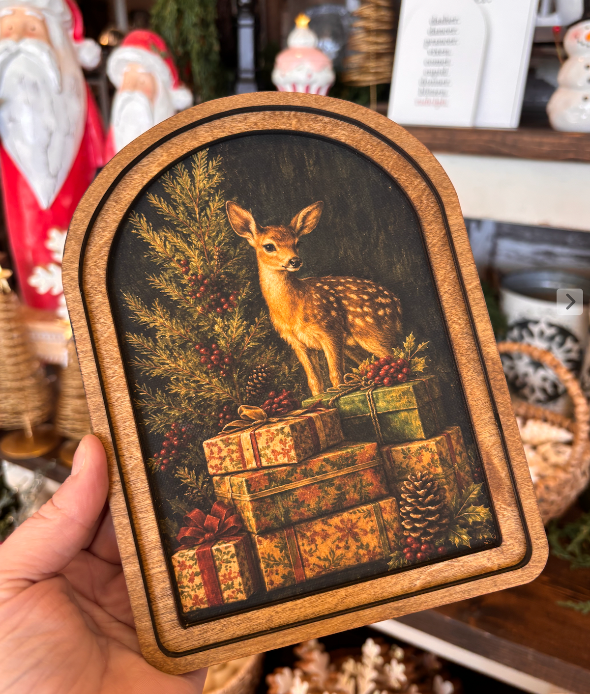 Deer w/ Gifts | Arch