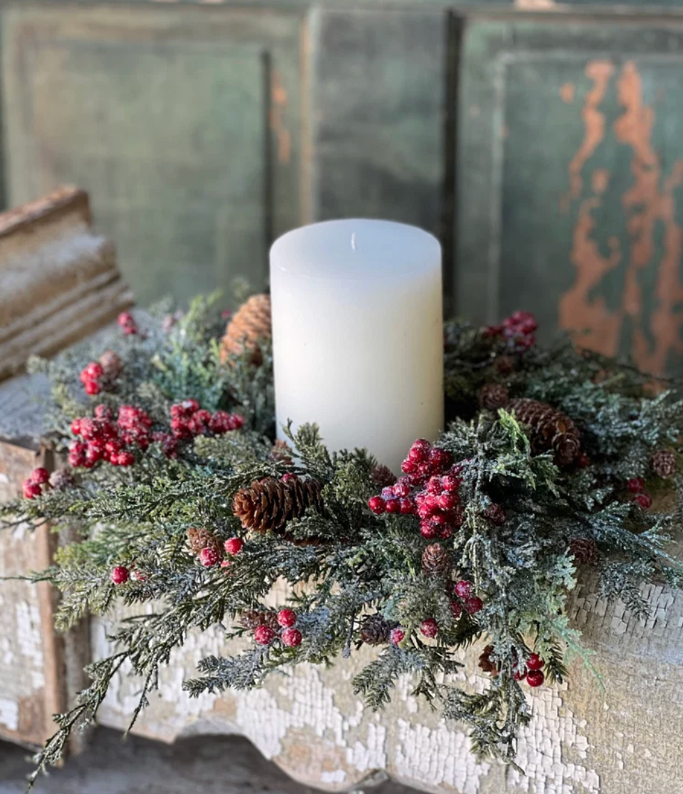 18in Divinity Berry Cedar Candle Ring