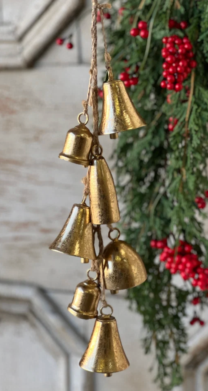 14.25 Ensemble Bell Hanging