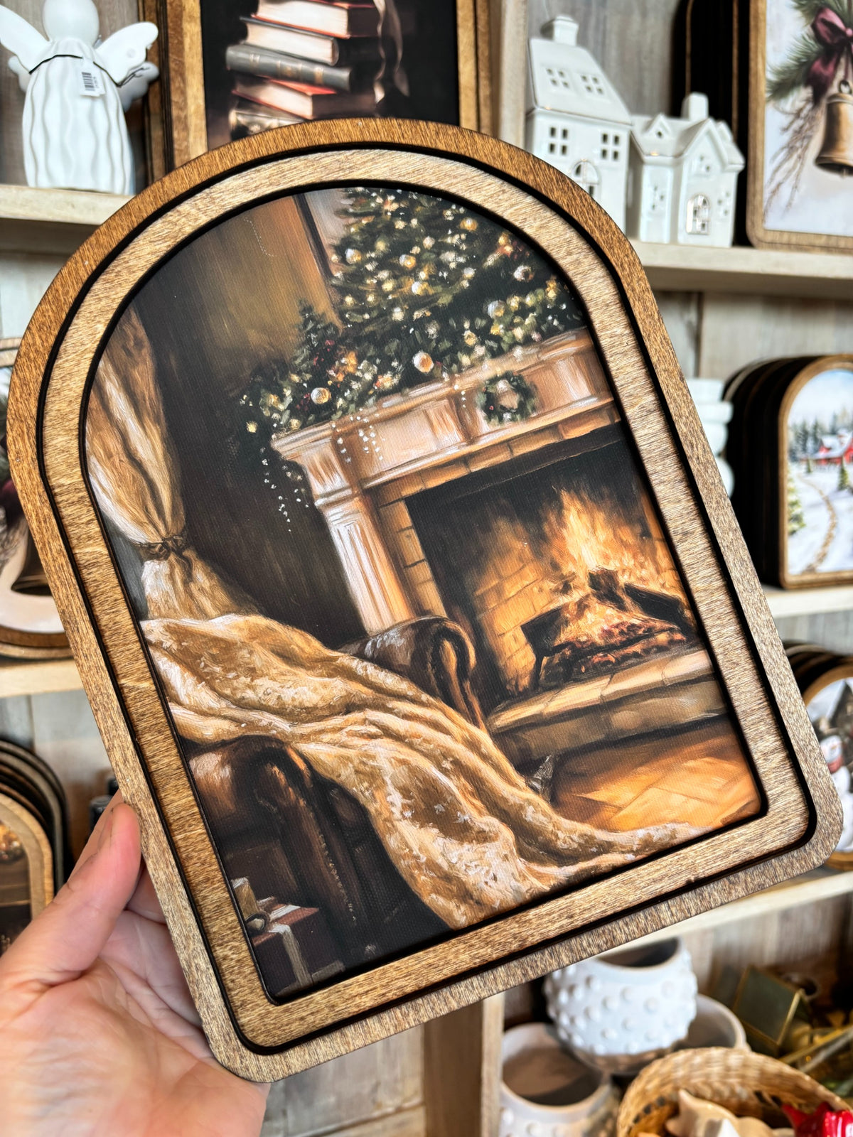 Holiday Mantel | Arch